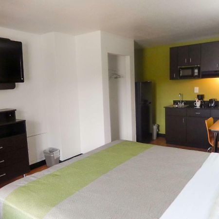 Studio 6-Houston, Tx - Intercontinental Airport South Екстериор снимка
