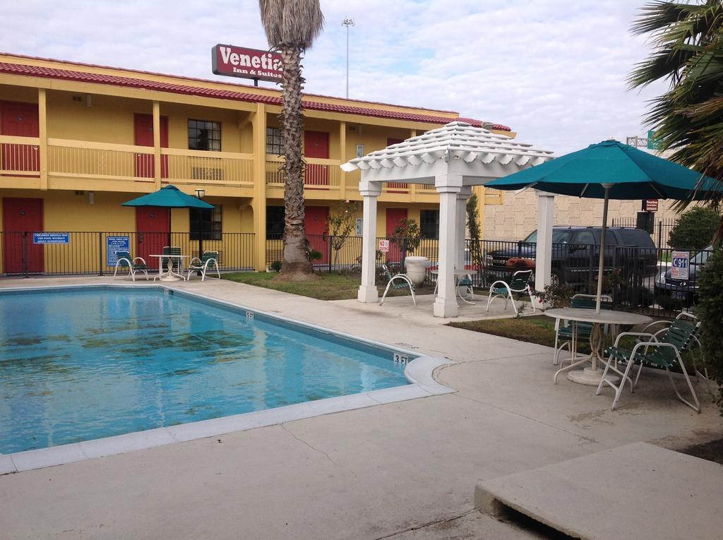 Studio 6-Houston, Tx - Intercontinental Airport South Екстериор снимка