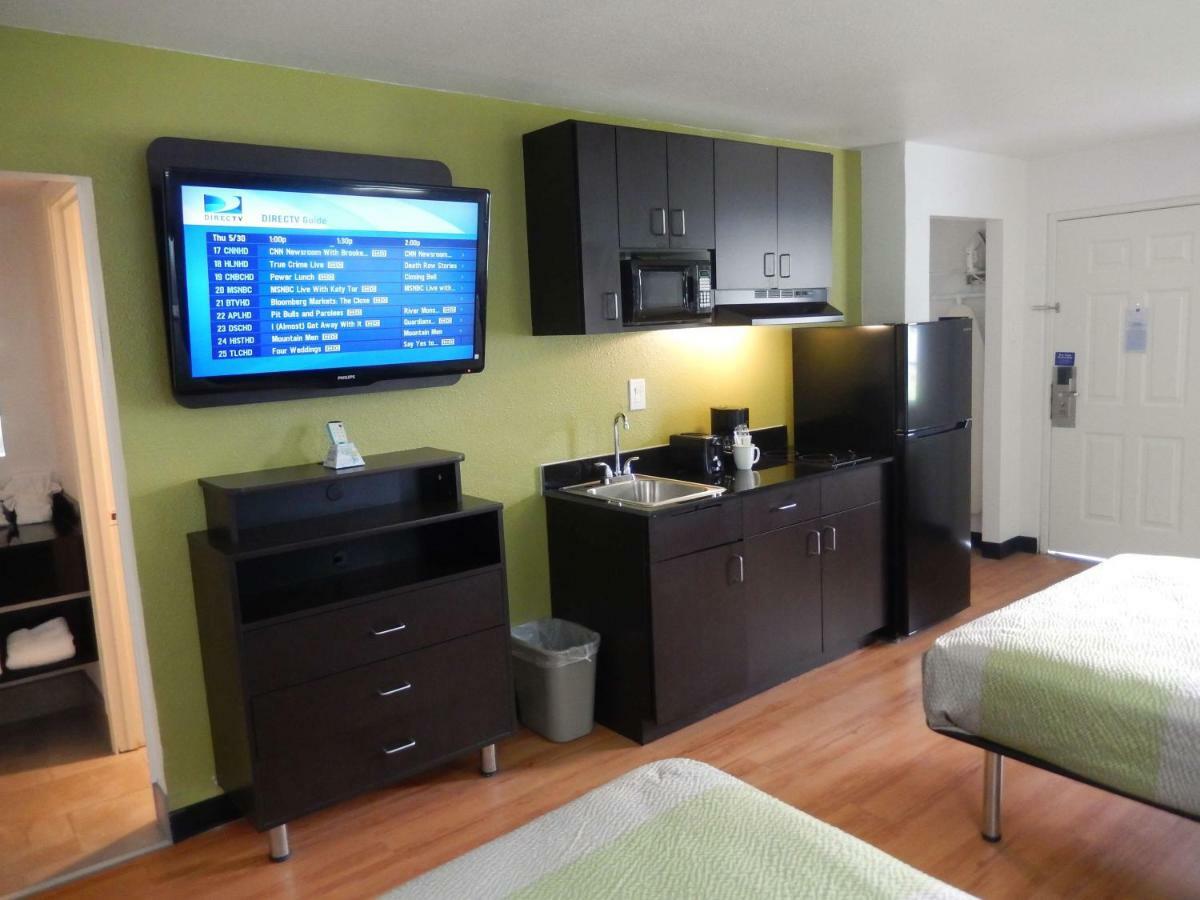 Studio 6-Houston, Tx - Intercontinental Airport South Екстериор снимка
